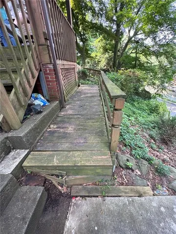 $100,000 | 8 Wilkins Road, Pittsburgh, PA 15221