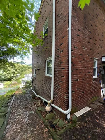$100,000 | 8 Wilkins Road, Pittsburgh, PA 15221