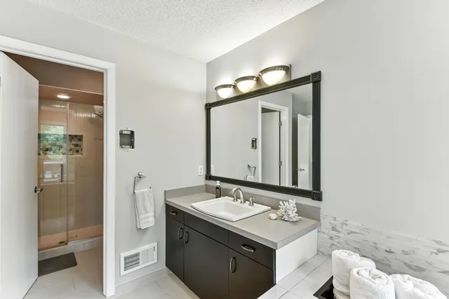 $719,900 | 6170 Dallas Lane North, Plymouth, MN 55446