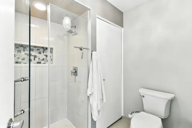 $719,900 | 6170 Dallas Lane North, Plymouth, MN 55446