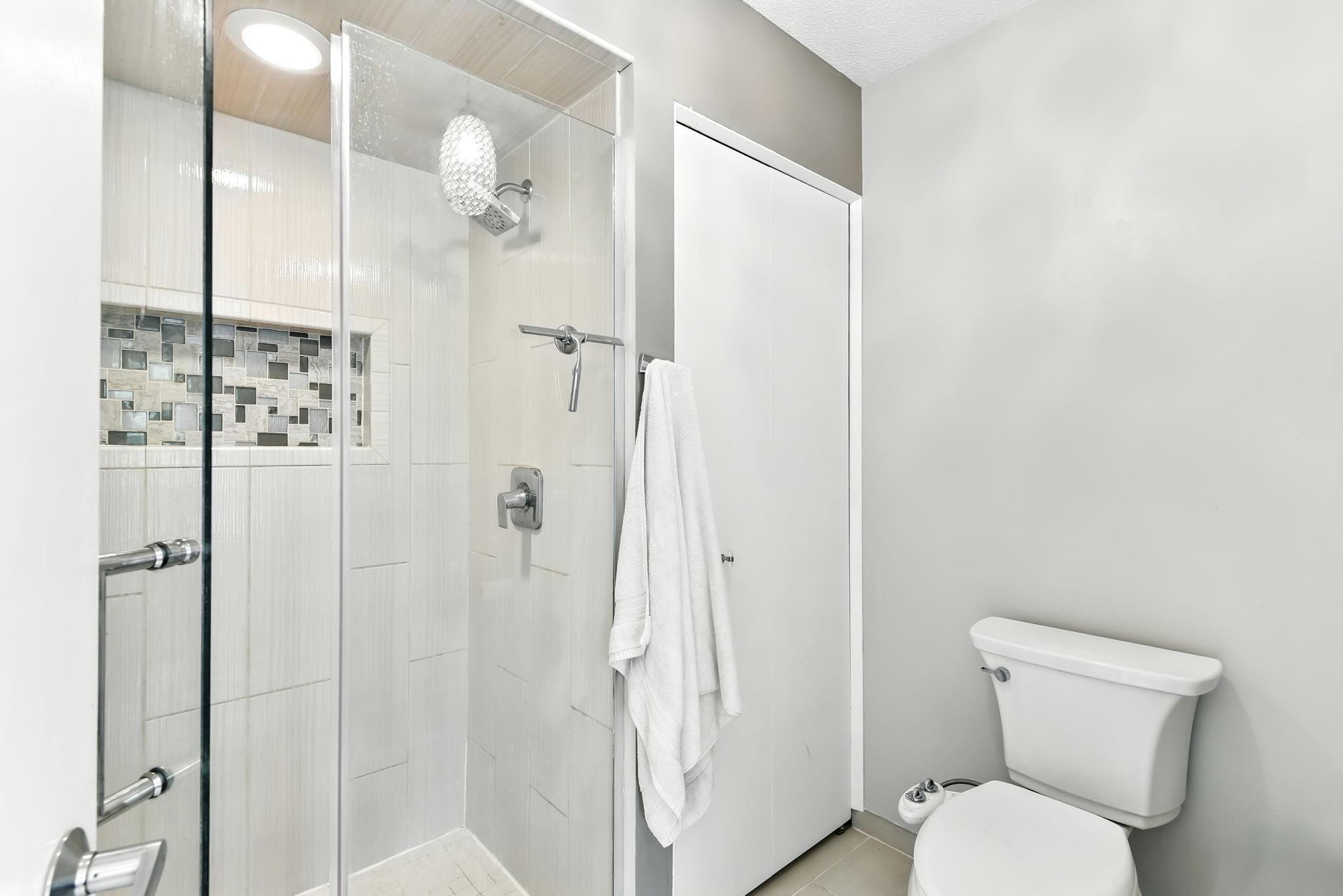 6170 Dallas Lane North Plymouth, MN 55446 - Photo 26 of 56