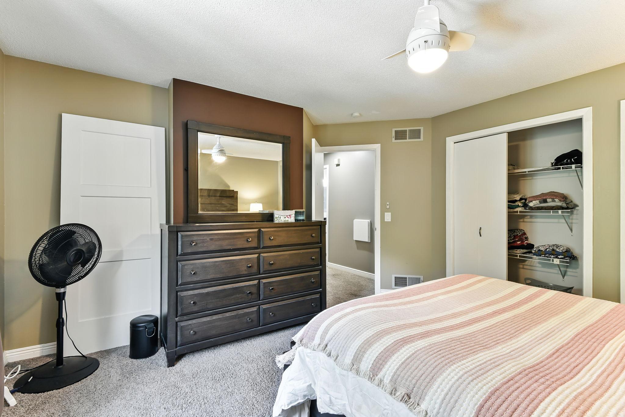 6170 Dallas Lane North Plymouth, MN 55446 - Photo 31 of 56