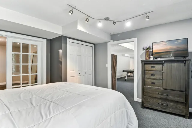 $719,900 | 6170 Dallas Lane North, Plymouth, MN 55446