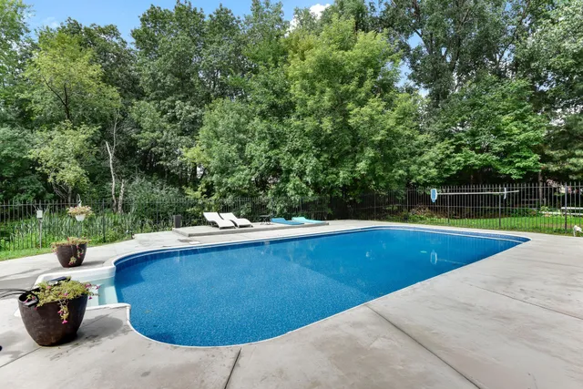 $719,900 | 6170 Dallas Lane North, Plymouth, MN 55446