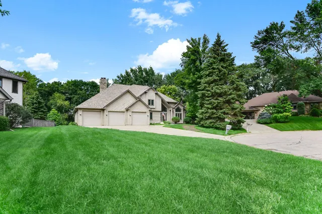 $719,900 | 6170 Dallas Lane North, Plymouth, MN 55446