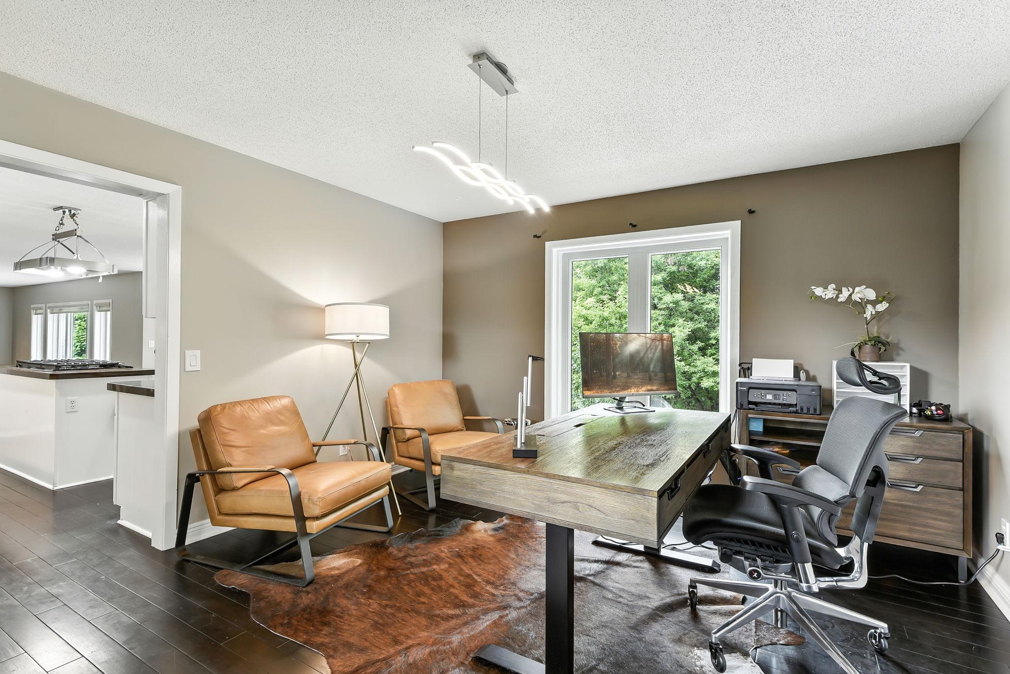 6170 Dallas Lane North Plymouth, MN 55446 - Photo 7 of 56