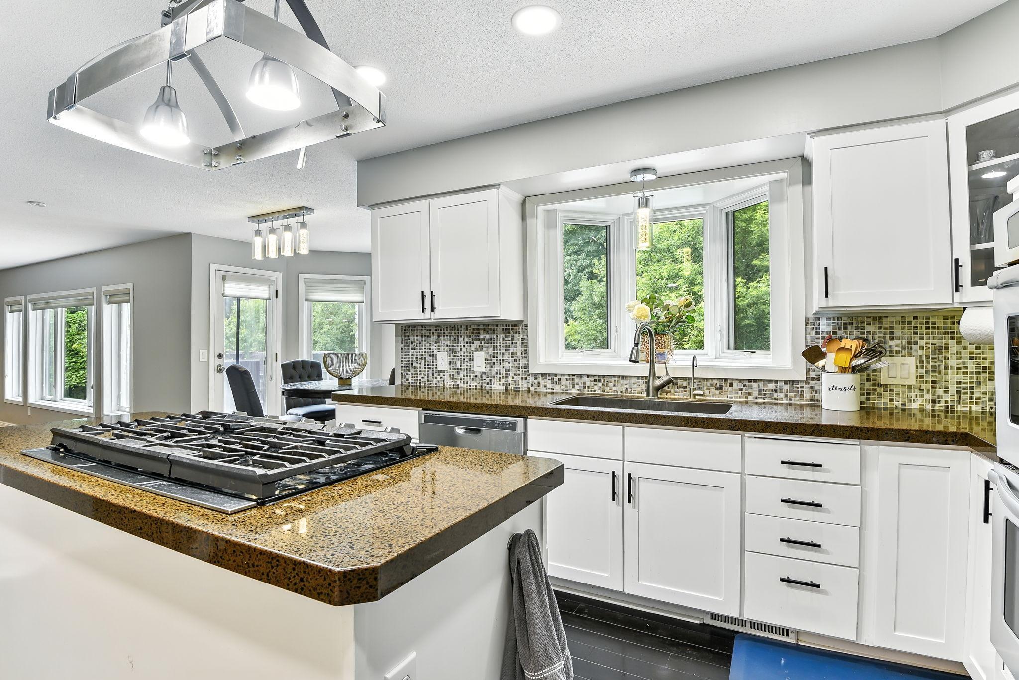 6170 Dallas Lane North Plymouth, MN 55446 - Photo 8 of 56