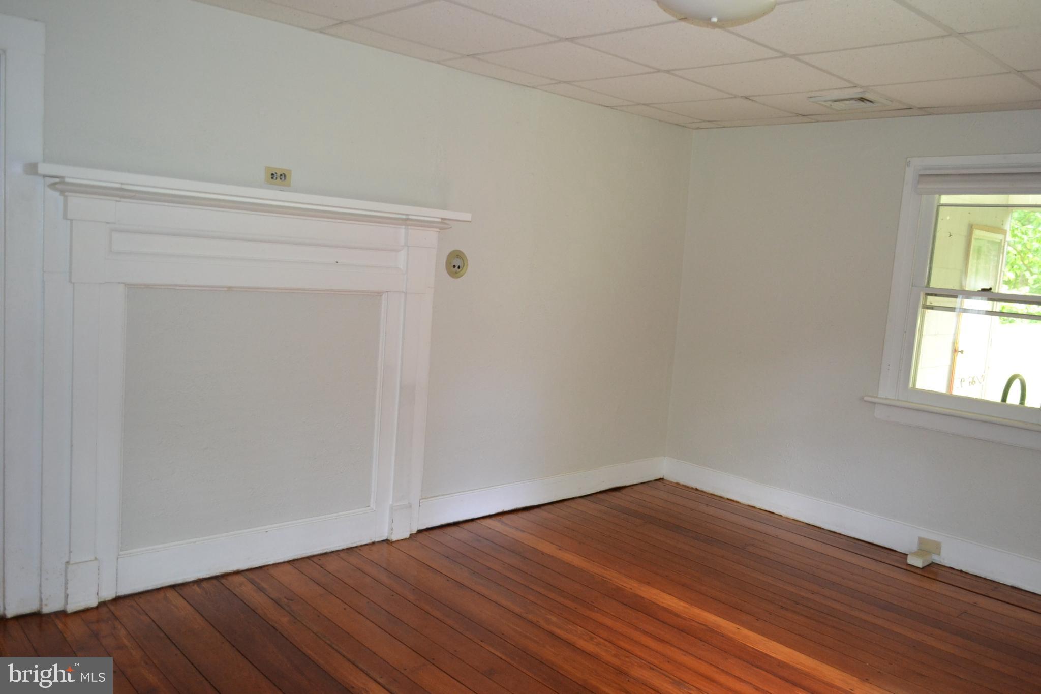 7340 Ferry Road New Hope, PA 18938 - Photo 12 of 33 Living Rm
