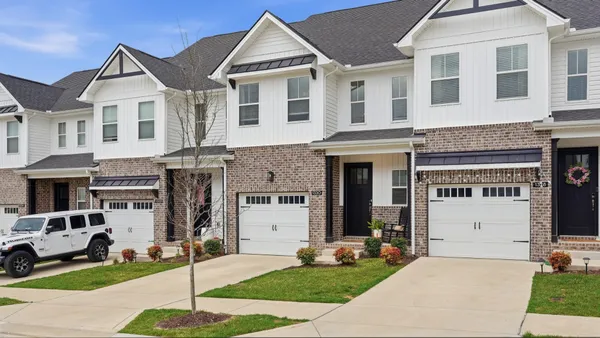 $344,900 | 1330 Halter Pk Drive, Gallatin, TN 37066