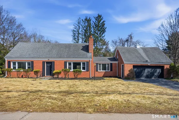 $524,900 | 35 Dyer Avenue, Canton, CT 06019
