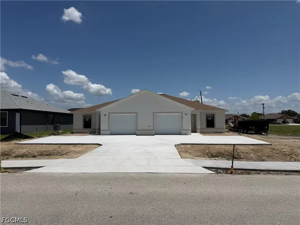 $550,000 | 703 Southeast 8th Street, Cape Coral, FL 33990