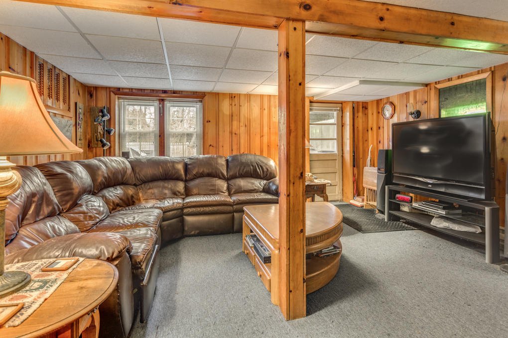 645 Santuit Road Cotuit, MA 02635 - Photo 21 of 35 20_Family Room-4