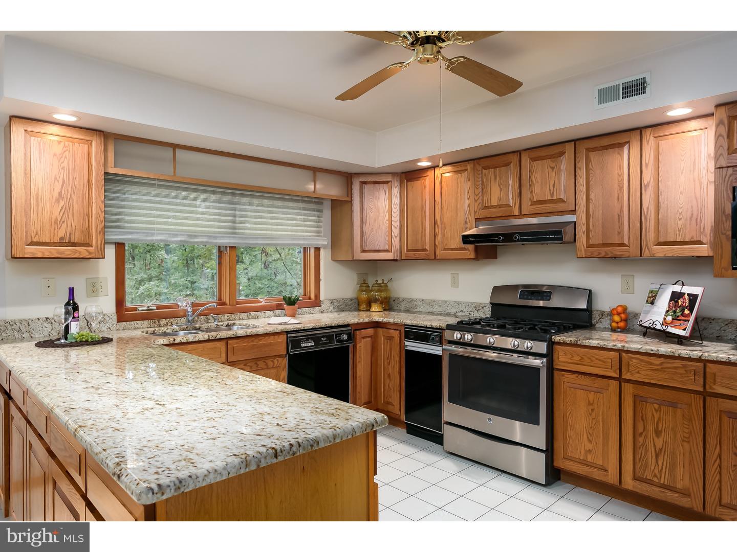 361 Tuckerton Road Shamong, NJ 08088 - Photo 11 of 25 Kitchen