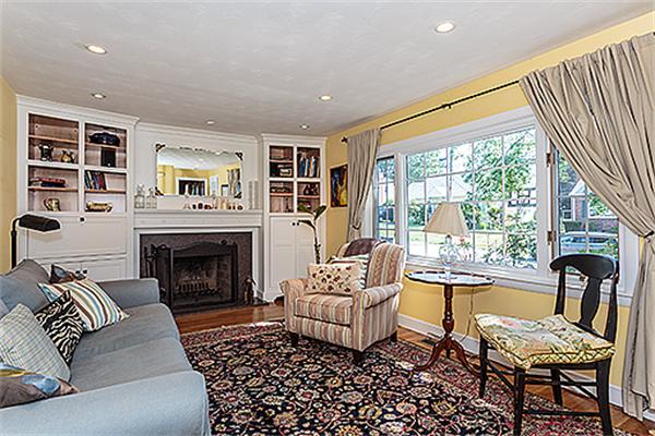 78 Stowecroft Road Arlington, MA 02474 - Photo 5 of 22