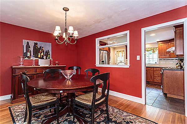 78 Stowecroft Road Arlington, MA 02474 - Photo 8 of 22