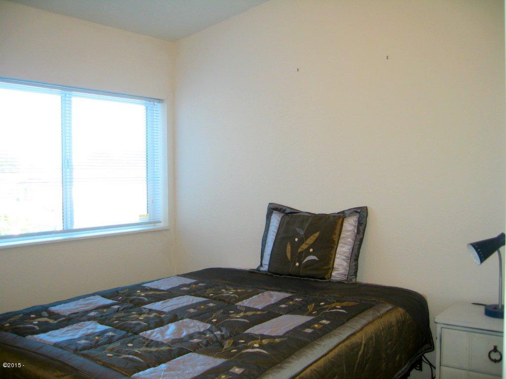 628 Northeast 57th Street Newport, OR 97365 - Photo 11 of 18 Bedroom #2