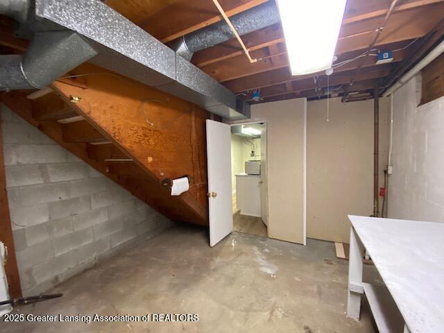 2340 Washington Road Lansing, MI 48911 - Photo 23 of 27 thumbnail_IMG_9324 (1)