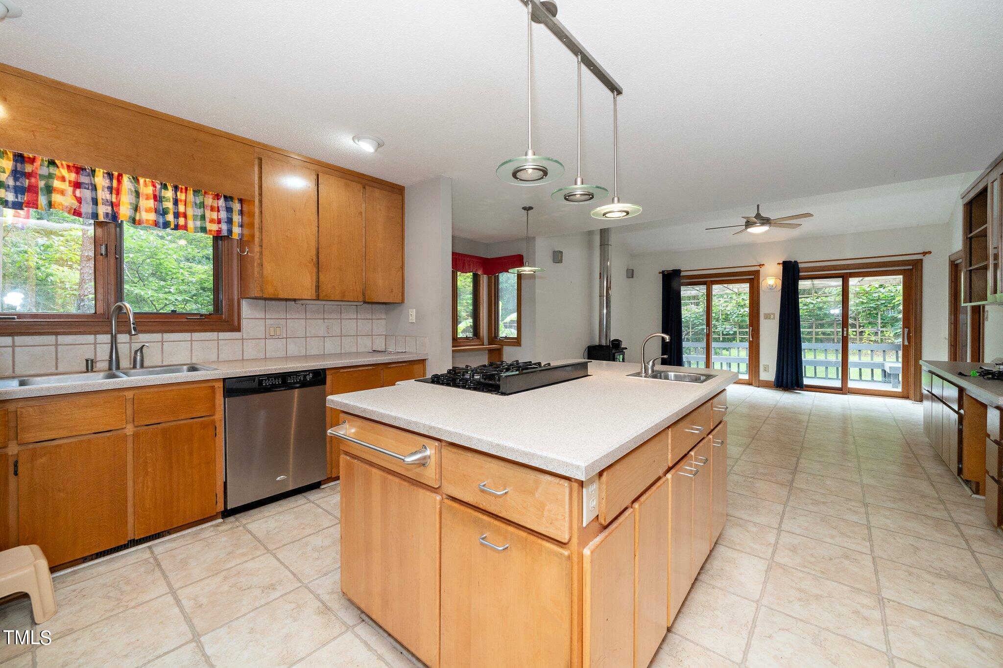12617 Victory Church Road Raleigh, NC 27613 - Photo 23 of 50 25-web-or-mls-12617 Victory Church Rd (