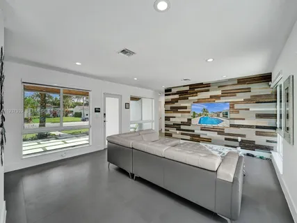 $1,195,000 | 1108 Tangelo Isle, Fort Lauderdale, FL 33315