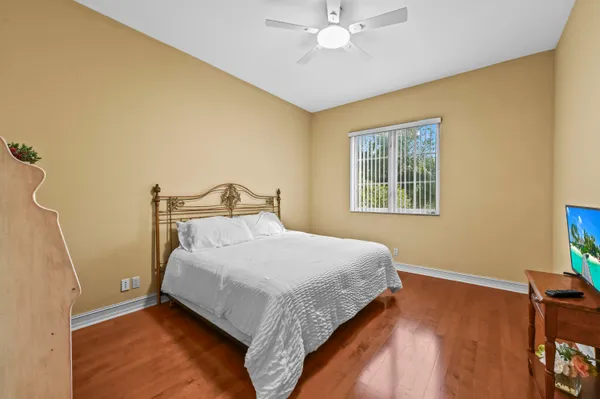 $17,000 | 17665 Middlebrook Way, Boca Raton, FL 33496