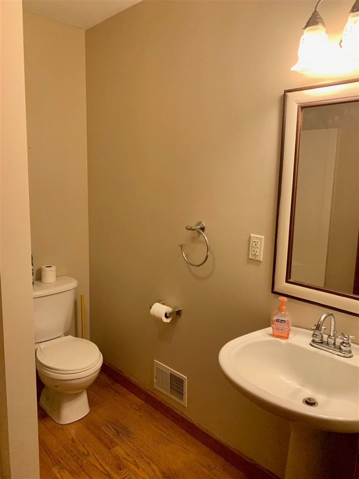 8955 Lovejoy Road Byron, MI 48418 - Photo 12 of 33