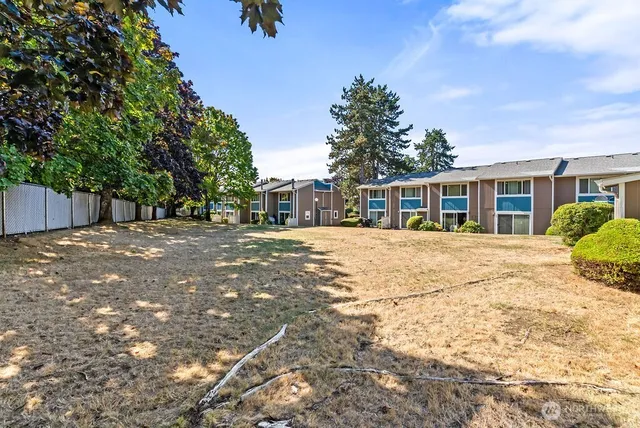 a house view with a outdoor space