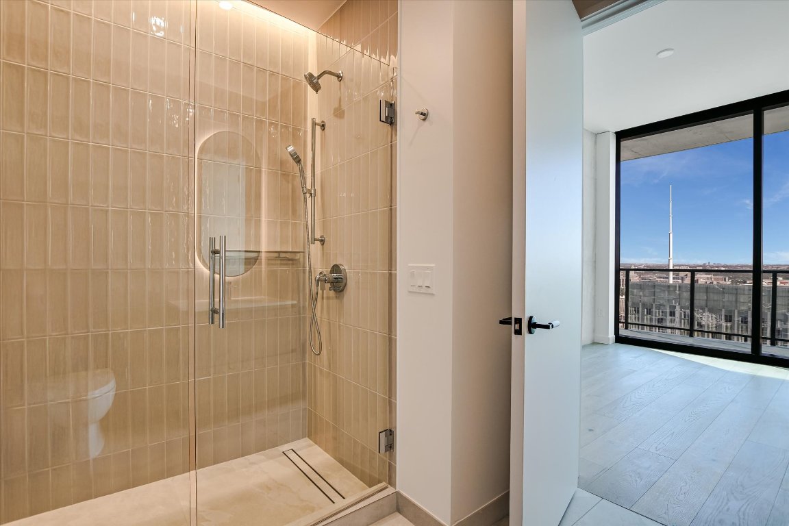 610 Davis Street, Unit 4304 Austin, TX 78701 - Photo 22 of 35