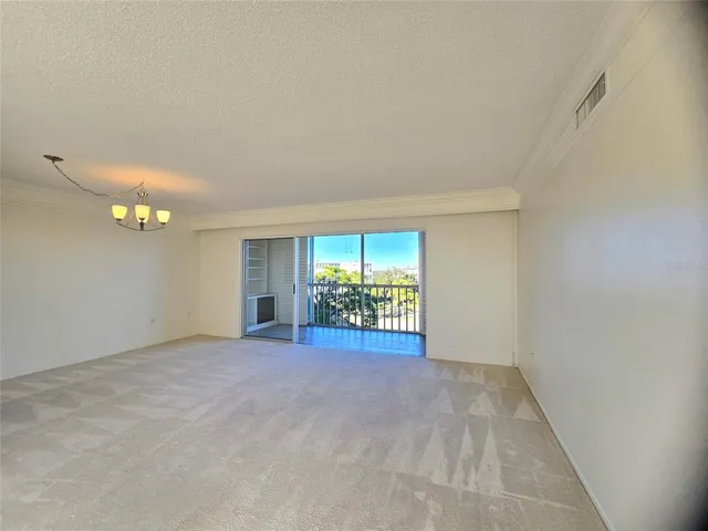 $210,000 | 3680 Ironwood Circle, Unit 603L, Bradenton, FL 34209