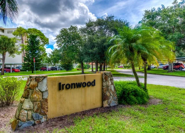 $210,000 | 3680 Ironwood Circle, Unit 603L, Bradenton, FL 34209