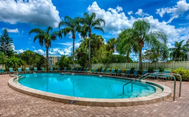 $210,000 | 3680 Ironwood Circle, Unit 603L, Bradenton, FL 34209