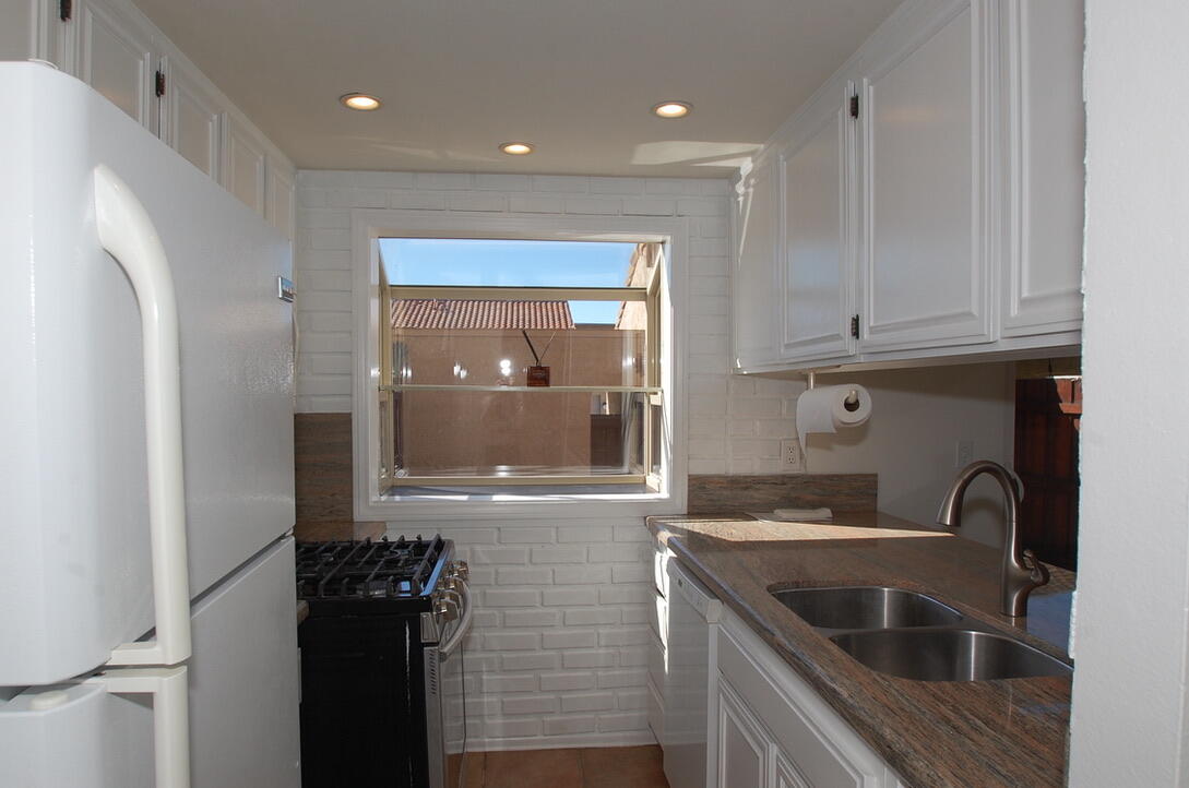 1020 Bailard Avenue, Unit F Carpinteria, CA 93013 - Photo 3 of 17 CBF9AB68-B000-4195-BBA1-1C1944FF8785_1_1