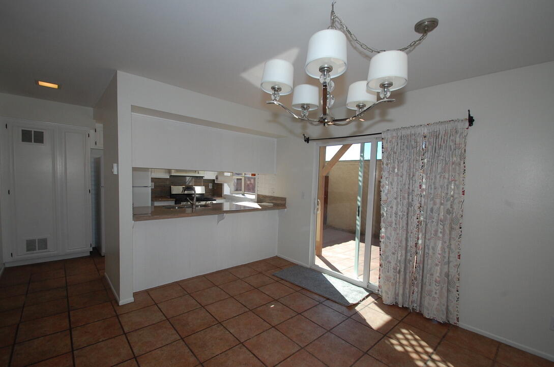 1020 Bailard Avenue, Unit F Carpinteria, CA 93013 - Photo 5 of 17 71A147F4-AD68-4902-8D90-EC2668E1F461_1_1