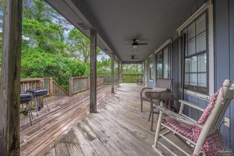 $389,900 | 6913 Sea Shark Circle, Navarre, FL 32566