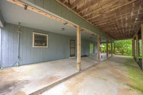 $389,900 | 6913 Sea Shark Circle, Navarre, FL 32566