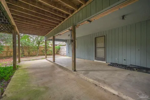 $389,900 | 6913 Sea Shark Circle, Navarre, FL 32566