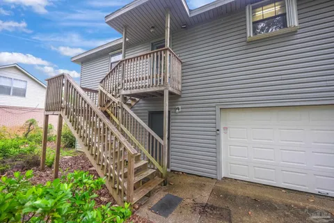 $389,900 | 6913 Sea Shark Circle, Navarre, FL 32566