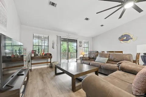 $389,900 | 6913 Sea Shark Circle, Navarre, FL 32566