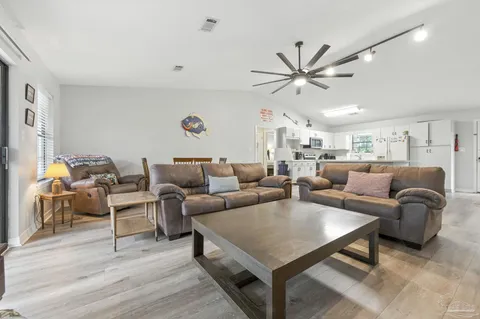 $389,900 | 6913 Sea Shark Circle, Navarre, FL 32566