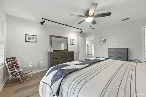 $389,900 | 6913 Sea Shark Circle, Navarre, FL 32566