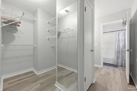 $389,900 | 6913 Sea Shark Circle, Navarre, FL 32566