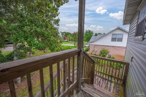 $389,900 | 6913 Sea Shark Circle, Navarre, FL 32566