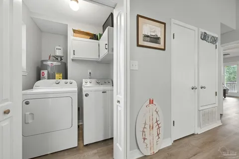 $389,900 | 6913 Sea Shark Circle, Navarre, FL 32566