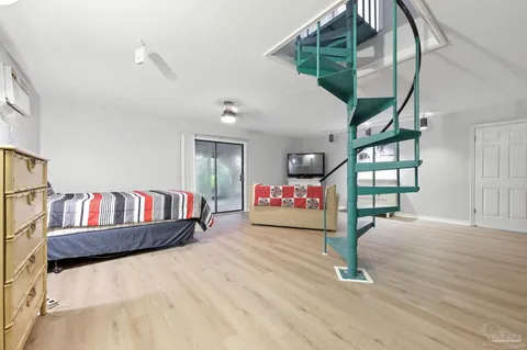 $389,900 | 6913 Sea Shark Circle, Navarre, FL 32566