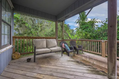 $389,900 | 6913 Sea Shark Circle, Navarre, FL 32566