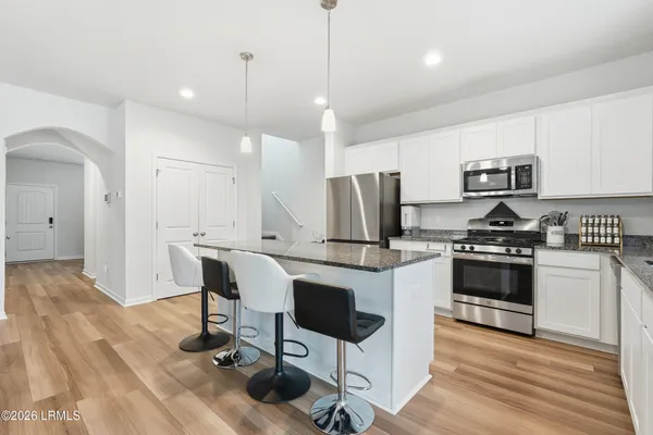 $2,800 | 91 Chestnut Street, Beaufort, SC 29906