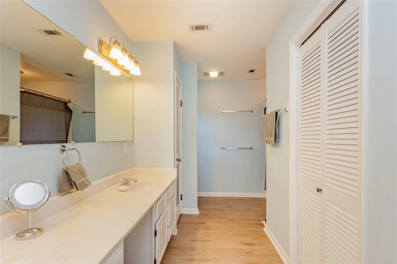 6736 Helms Road Pensacola, FL 32526 - Photo 19 of 47 Gallery Image 19