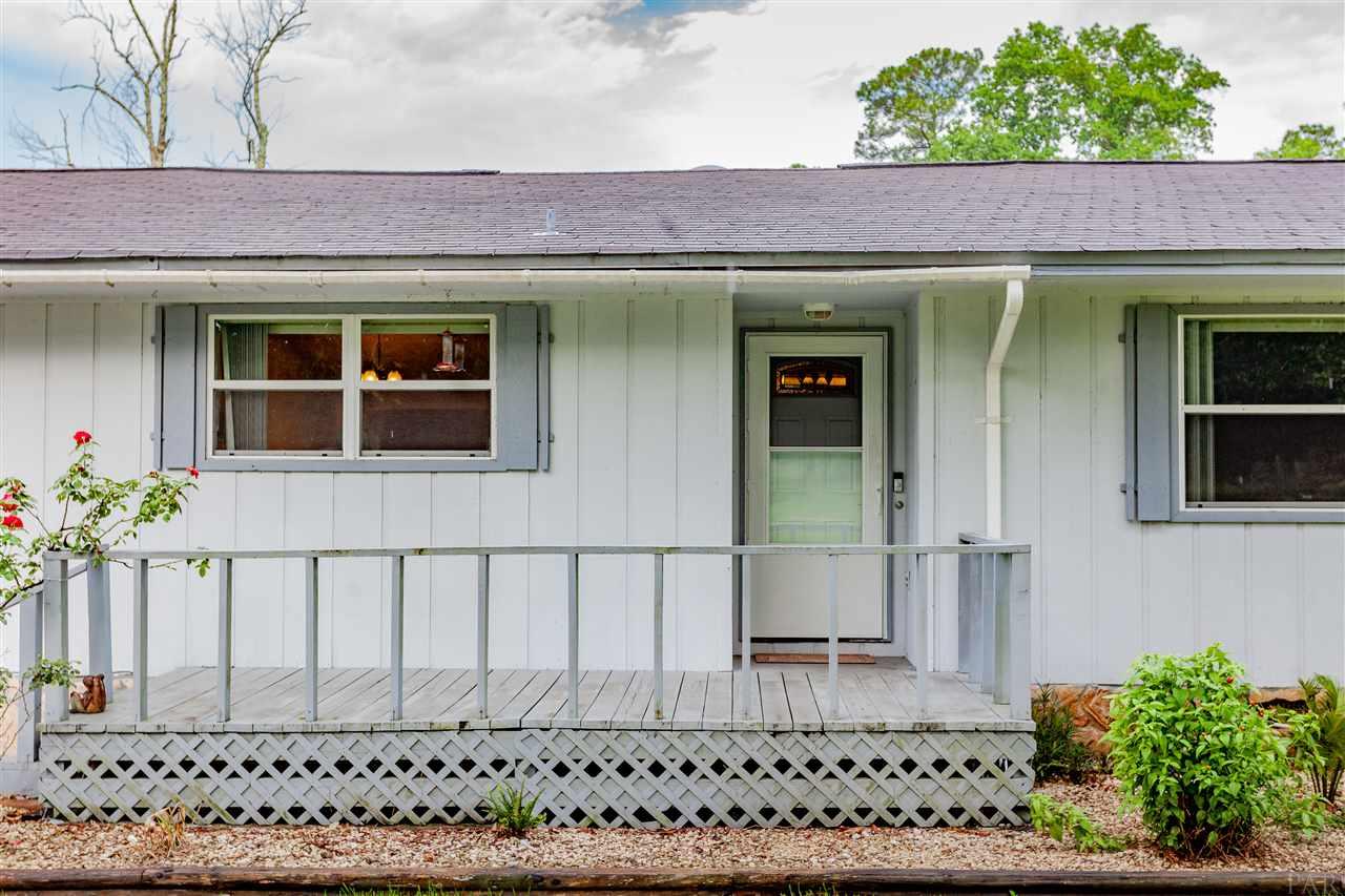 6736 Helms Road Pensacola, FL 32526 - Photo 3 of 47 Gallery Image 3