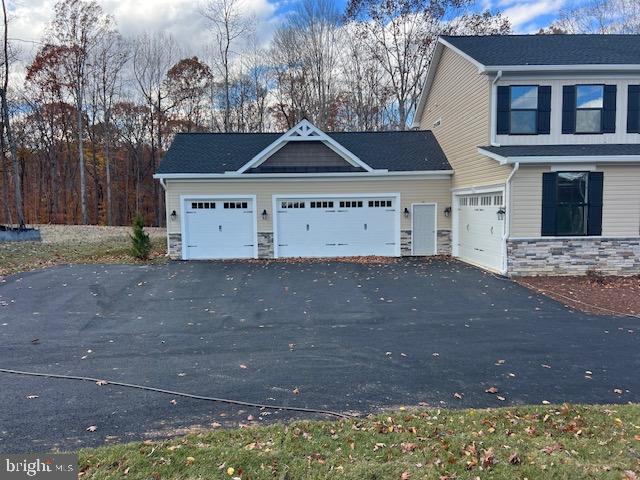 119 Juggins Road Stafford, VA 22556 - Photo 3 of 46 a view of house with yard