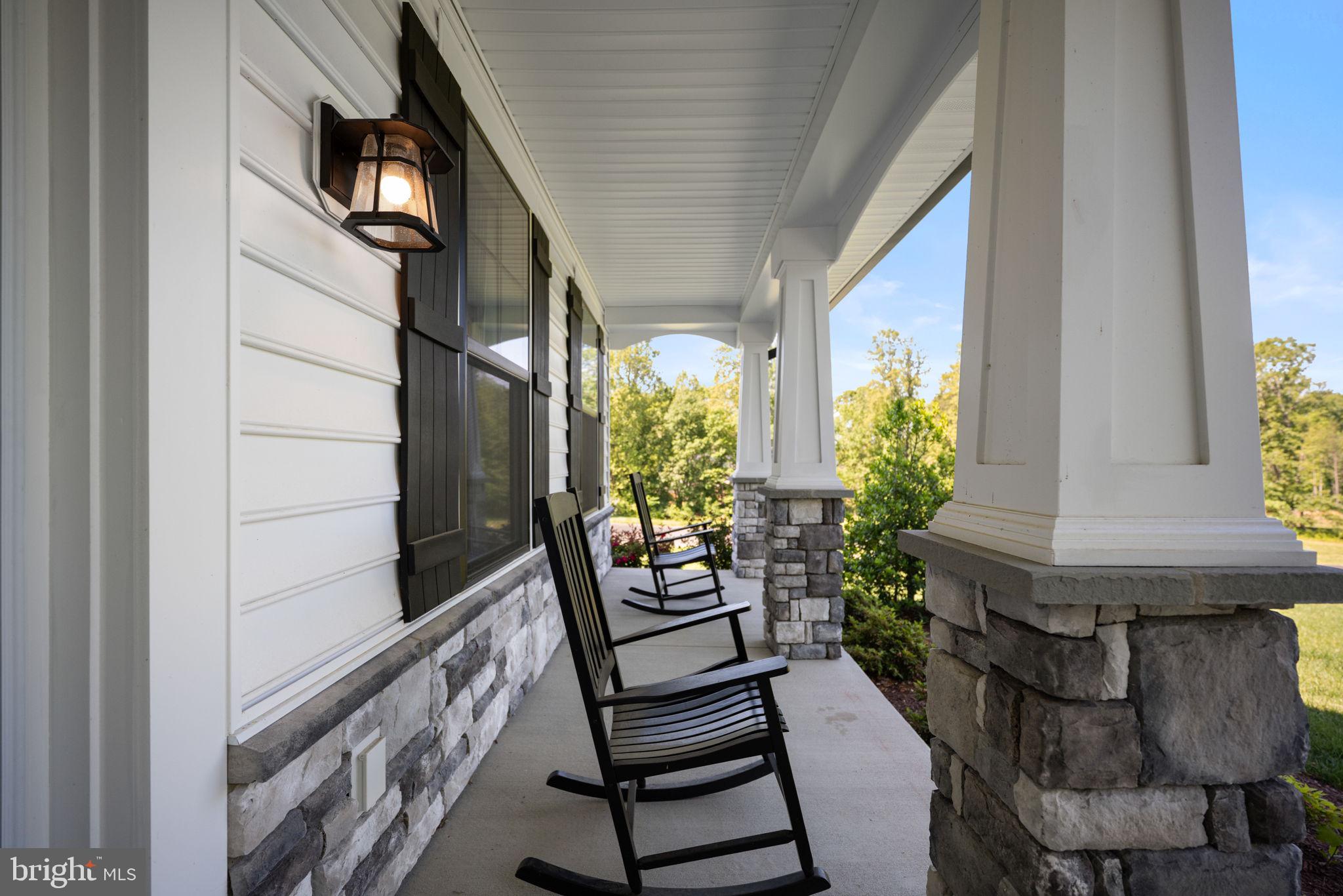 119 Juggins Road Stafford, VA 22556 - Photo 5 of 46 a outdoor living space with furniture