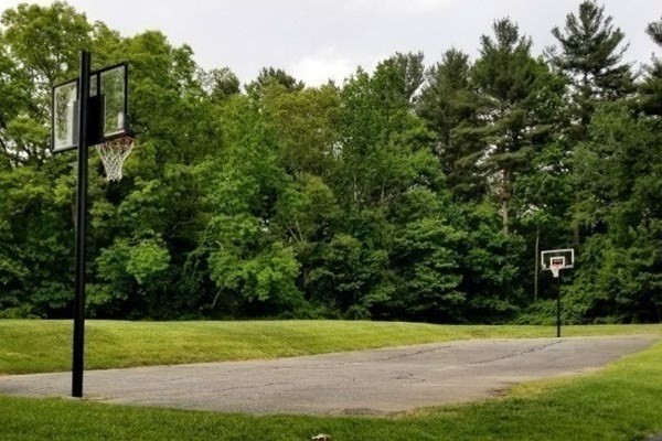 A1 Colonial Drive, Unit 10 Andover, MA 01810 - Photo 14 of 18 a view of a park